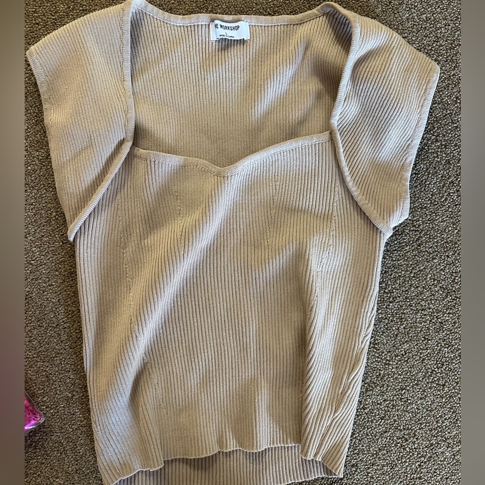 Tan cropped fitted shirt